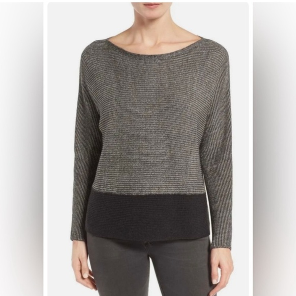 Eileen Fisher sweater top XS